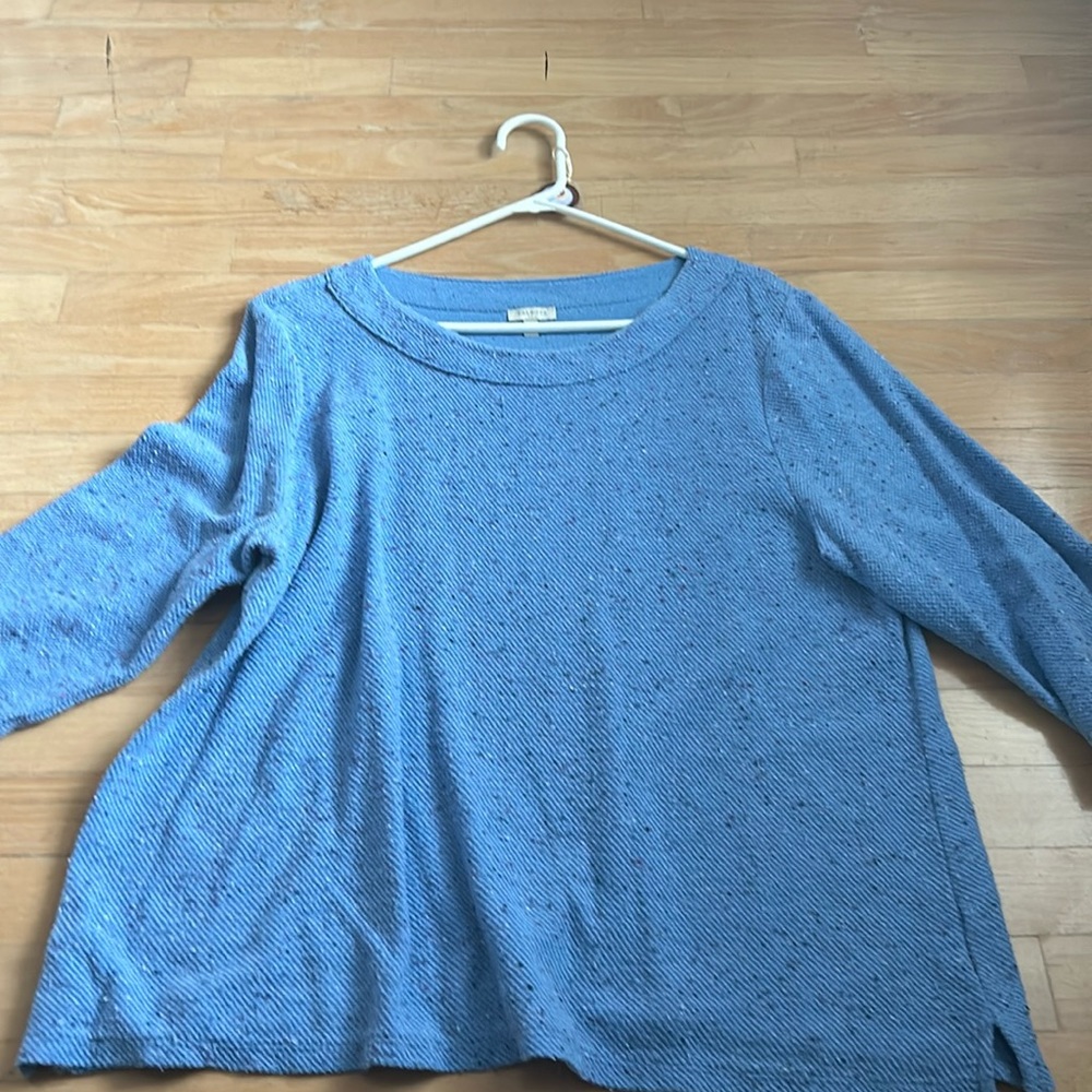 Women’s sweater